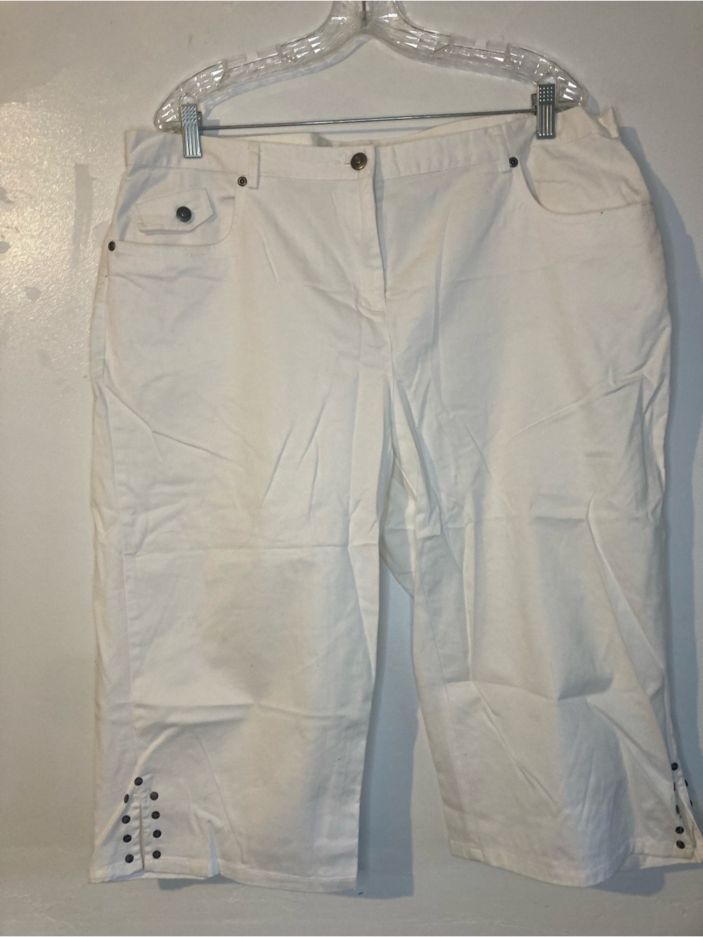 Ruby Rd. White Women's Pants with Branded Label